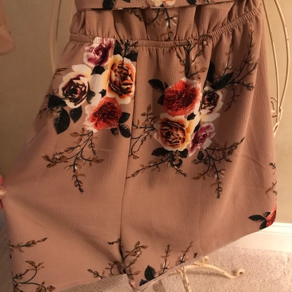 Romper - Picture 2 of 2